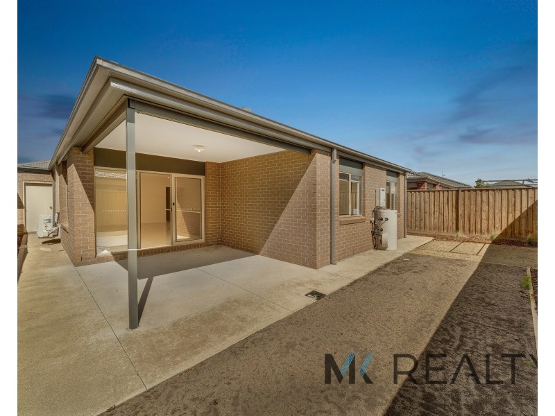 11 Ballentine Street, Tarneit VIC 3029