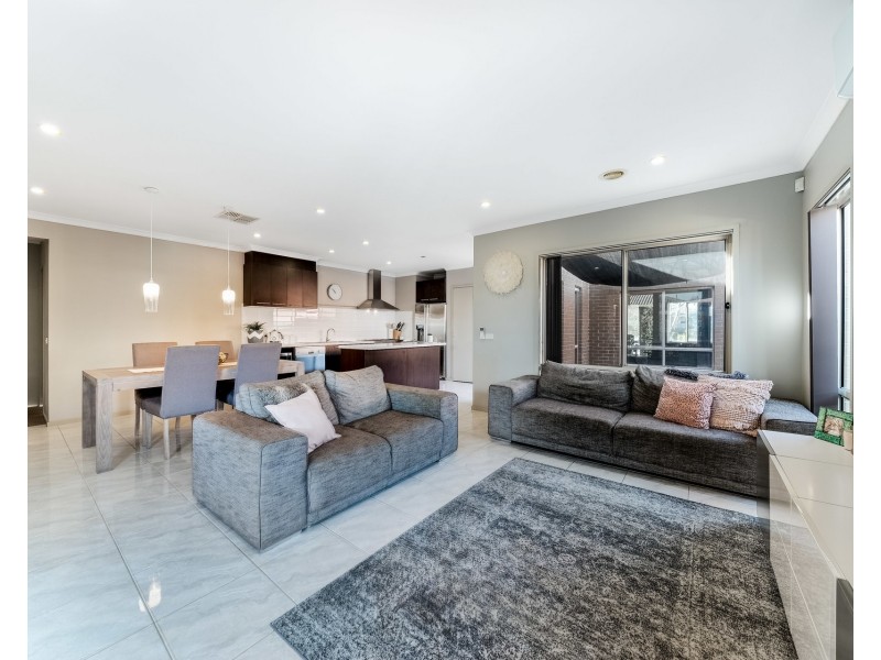 65 **under Contract **moorookyle Avenue, Tarneit VIC 3029