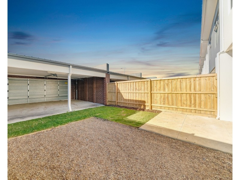 14 Morialta Circuit, Werribee VIC 3030