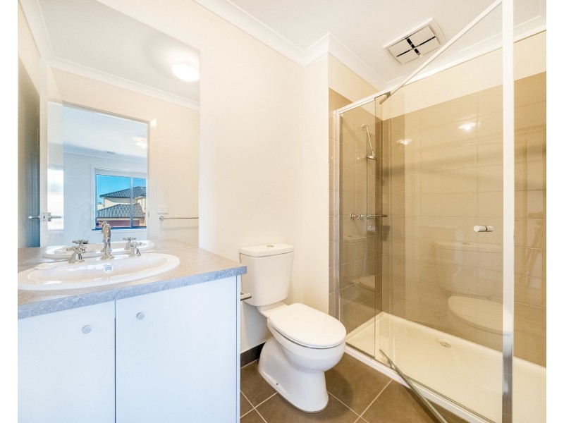 14 Morialta Circuit, Werribee VIC 3030
