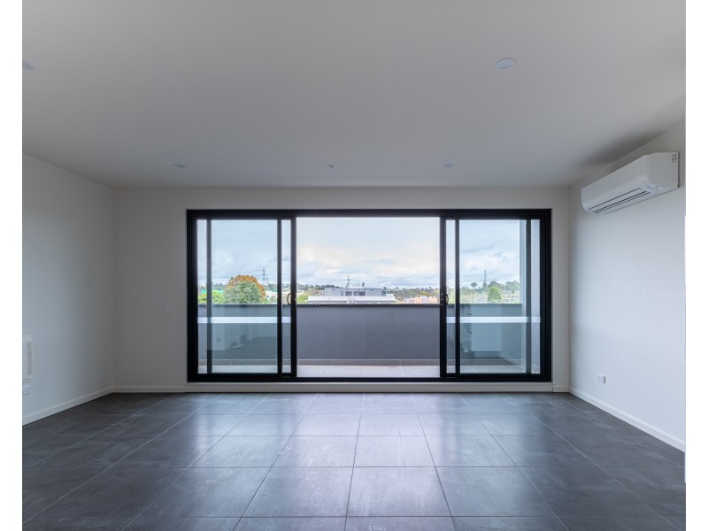 304/21 Bourke Street, Ringwood VIC 3134