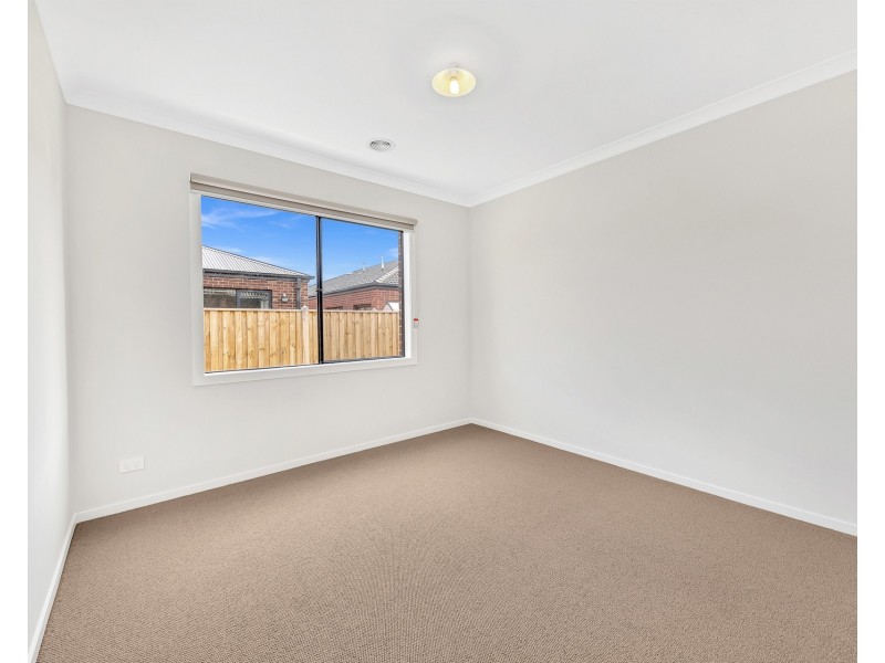 8 Merriweather Street, Truganina VIC 3029