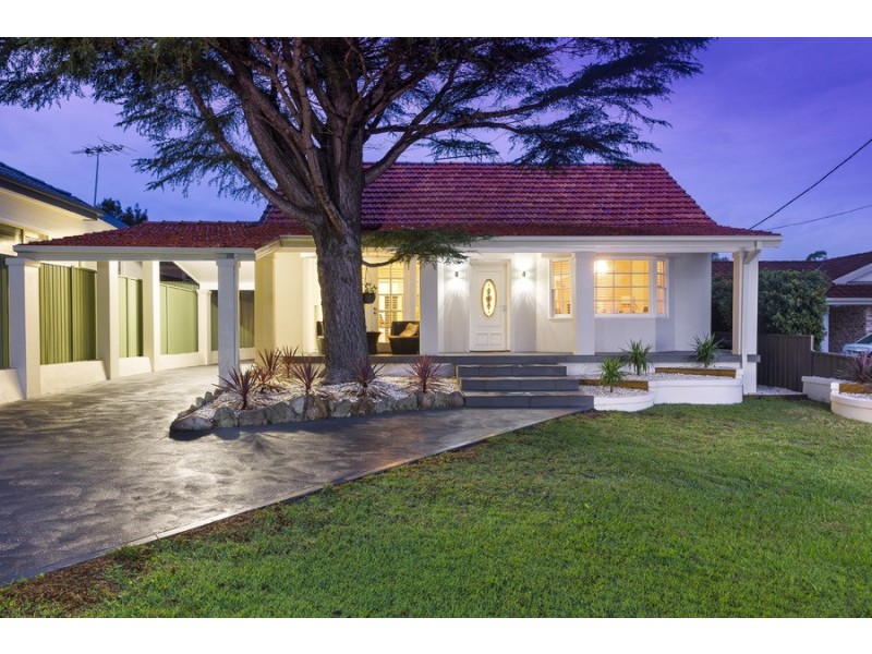 136 Woronora Crescent, Como NSW 2226