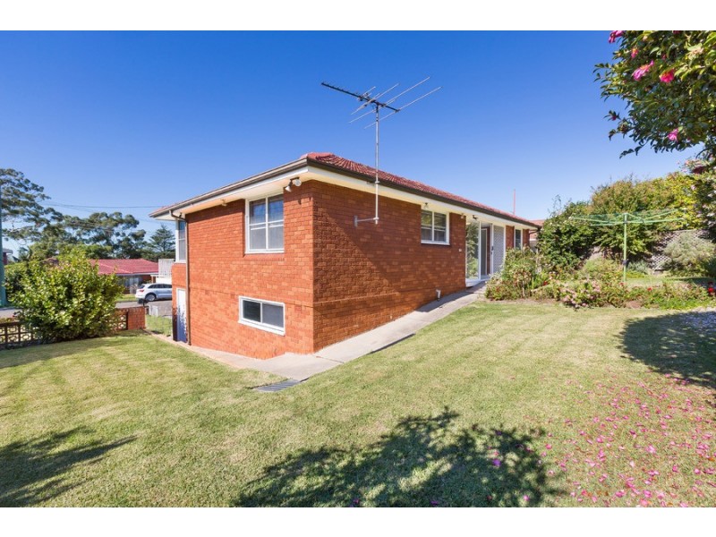 2 Campbell Street, Gymea NSW 2227