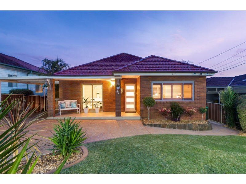 43 Oak Road, Kirrawee NSW 2232