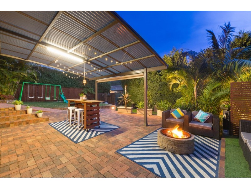 43 Oak Road, Kirrawee NSW 2232