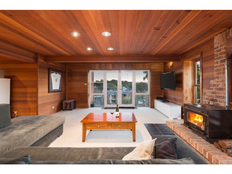 13 Naranganah Avenue, Gymea Bay NSW 2227