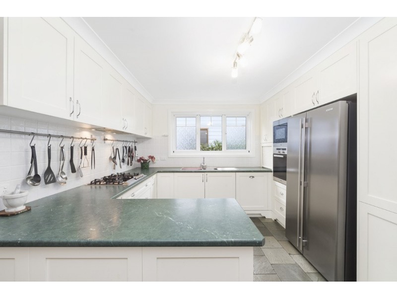 79 Novara Crescent, Como NSW 2226