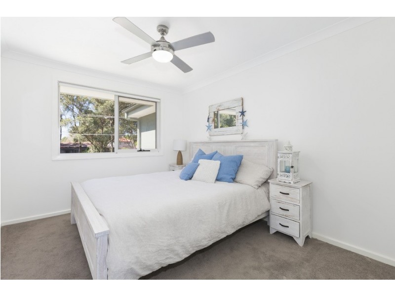 2/191 Acacia Road, Kirrawee NSW 2232