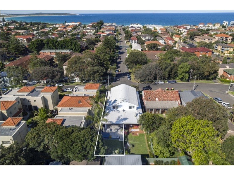 1/27 Wyanbah Road, Cronulla NSW 2230