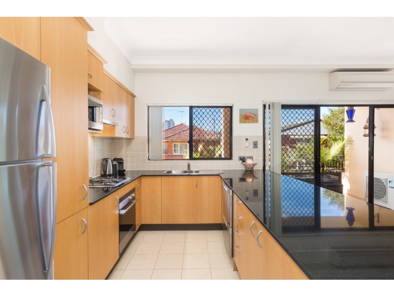 2/2-6 St Andrews Place, Cronulla NSW 2230