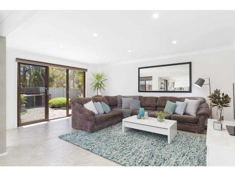 42 Giles Street, Yarrawarrah NSW 2233