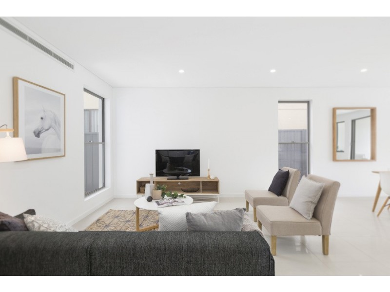 14a Carramar Crescent, Miranda NSW 2228