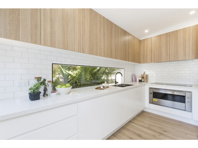 20 Linden Street, Sutherland NSW 2232