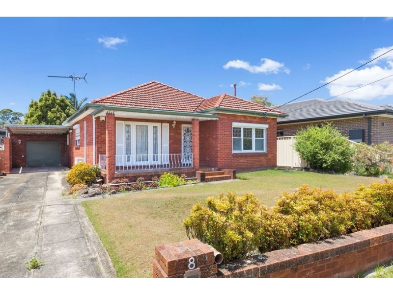 8 Renown Avenue, Miranda NSW 2228