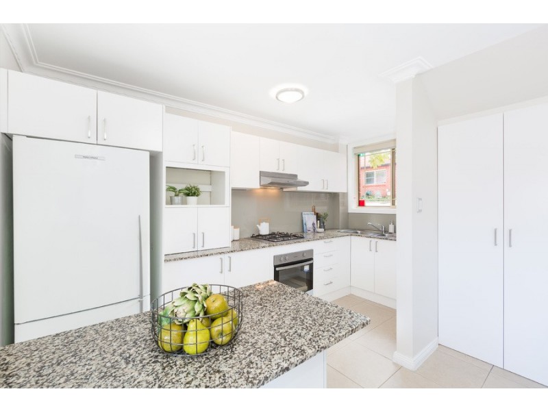 4/163 Queen Victoria Street, Bexley NSW 2207