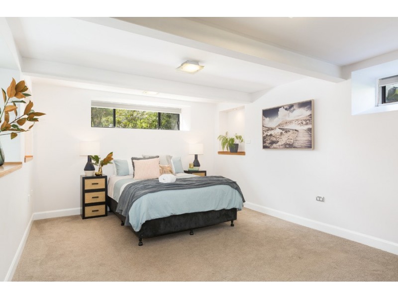 144 Garnet Road, Kirrawee NSW 2232