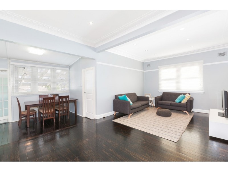 39 Auburn Street, Sutherland NSW 2232