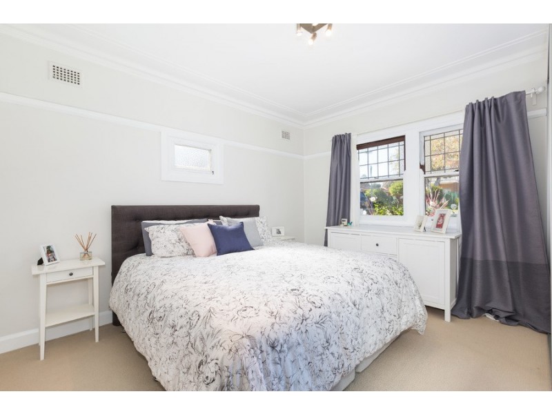 39 Auburn Street, Sutherland NSW 2232