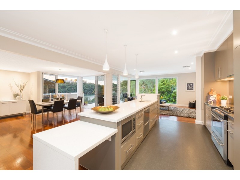 17 Wigens Avenue, Como NSW 2226