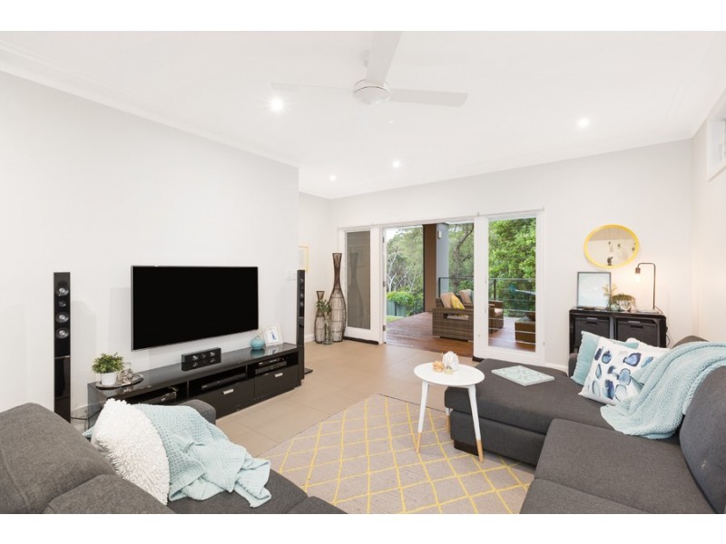 17 Wigens Avenue, Como NSW 2226