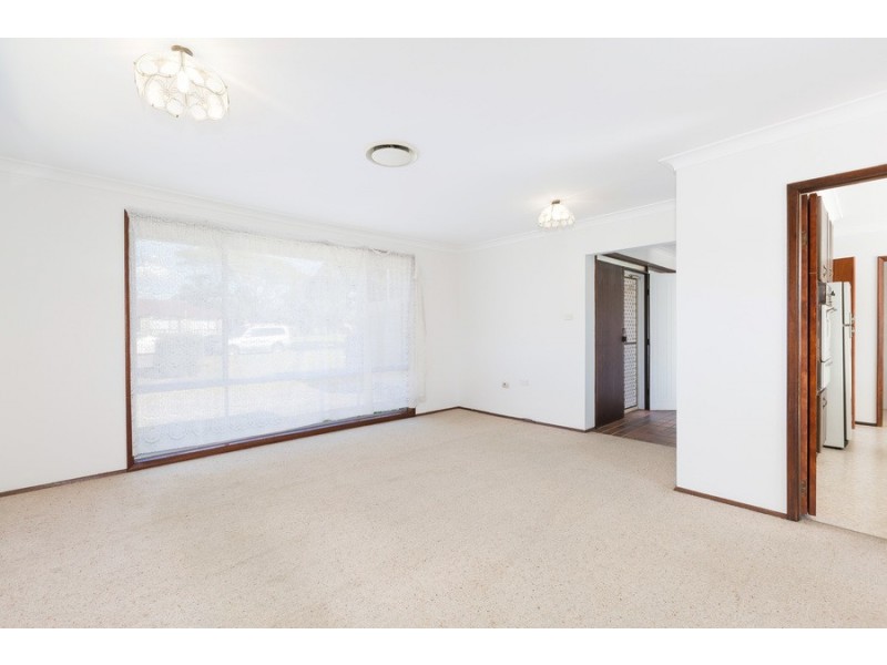 13 Silverwater Crescent, Miranda NSW 2228