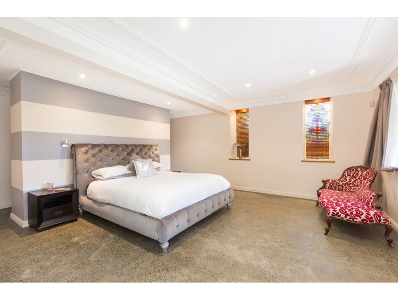 154 Kingswood Road, Engadine NSW 2233