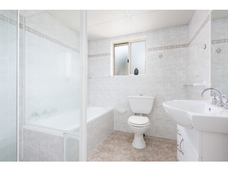 1/15 Clare Street, Sylvania NSW 2224