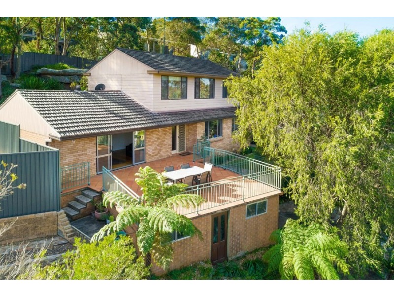 13 Meehan Place, Kirrawee NSW 2232