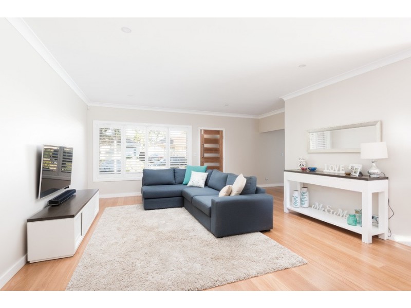 15 Tergur Crescent, Caringbah NSW 2229