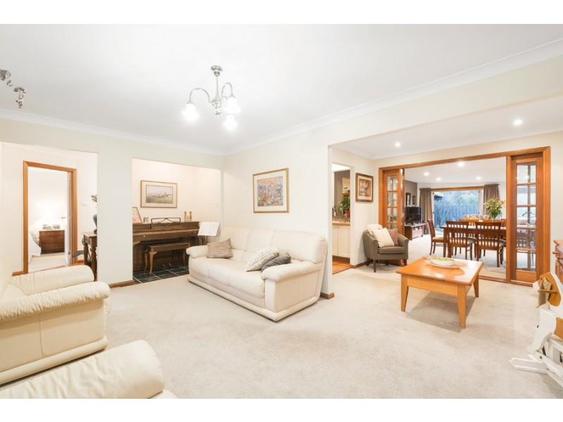 8 Tunks Place, Barden Ridge NSW 2234