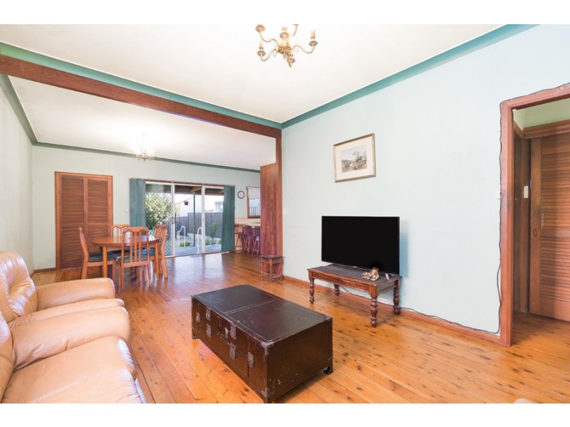 9 Cassilis Street, Monterey NSW 2217