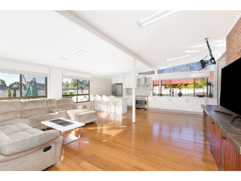 10 Watergum Place, Alfords Point NSW 2234