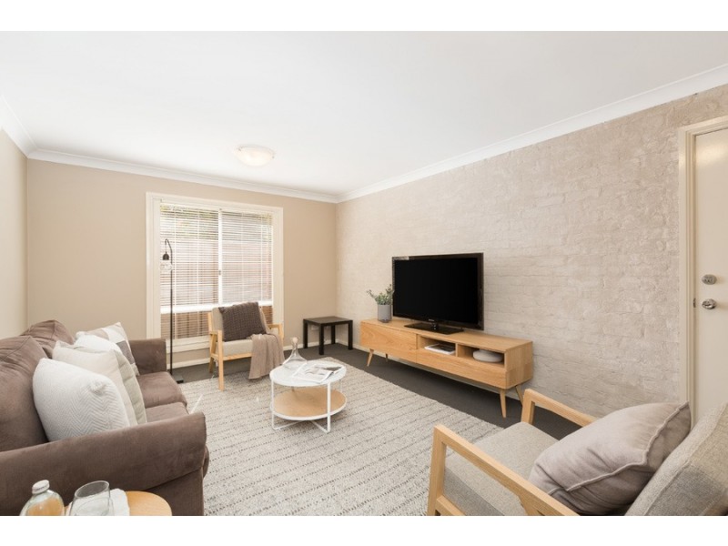 7 Currawang Place, Como NSW 2226