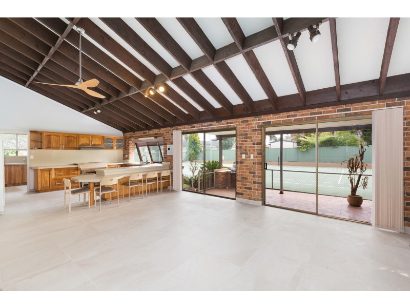 33 Venetia Street, Sylvania NSW 2224