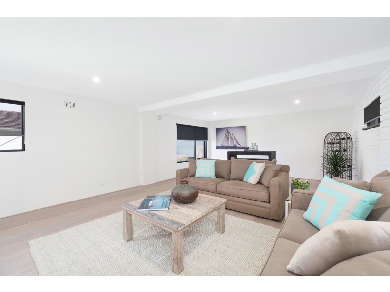 6 Goobarah Road, Burraneer NSW 2230