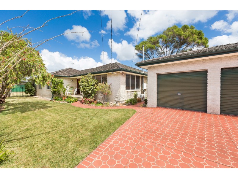 6 Mirbelia Place, Caringbah NSW 2229