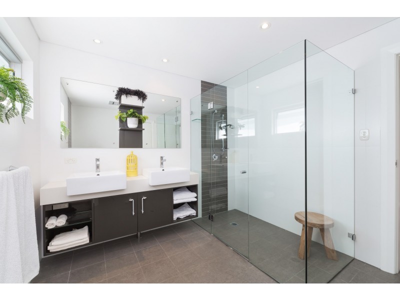62 Grandview Parade, Caringbah South NSW 2229