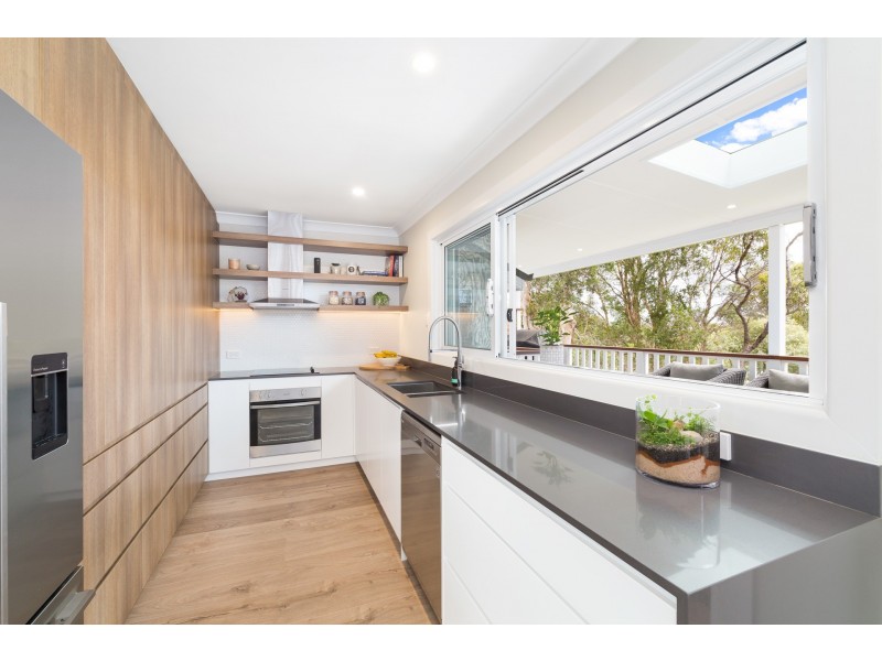 1 Lalor Crescent, Engadine NSW 2233