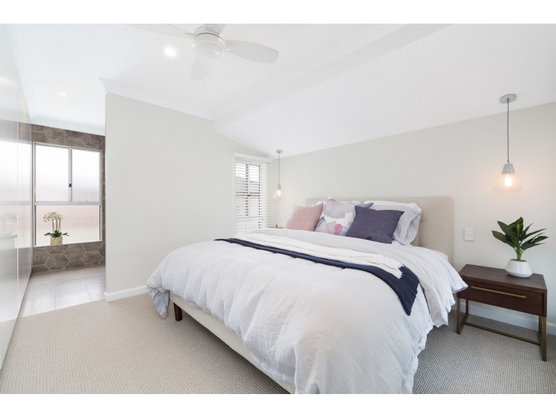 1 Lalor Crescent, Engadine NSW 2233