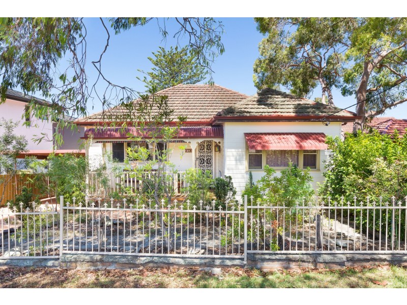 24 Venetia Street, Sylvania NSW 2224