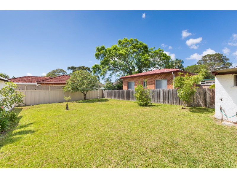 4 Haymet Street, Kirrawee NSW 2232