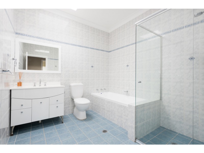 50 Mundakal Avenue, Kirrawee NSW 2232