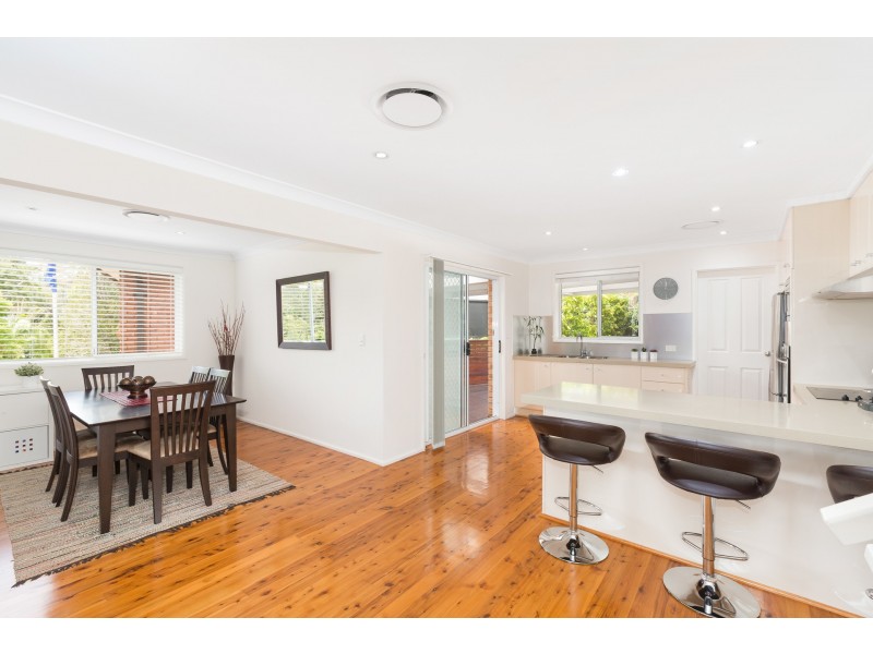 14 Tea Tree Place, Kirrawee NSW 2232