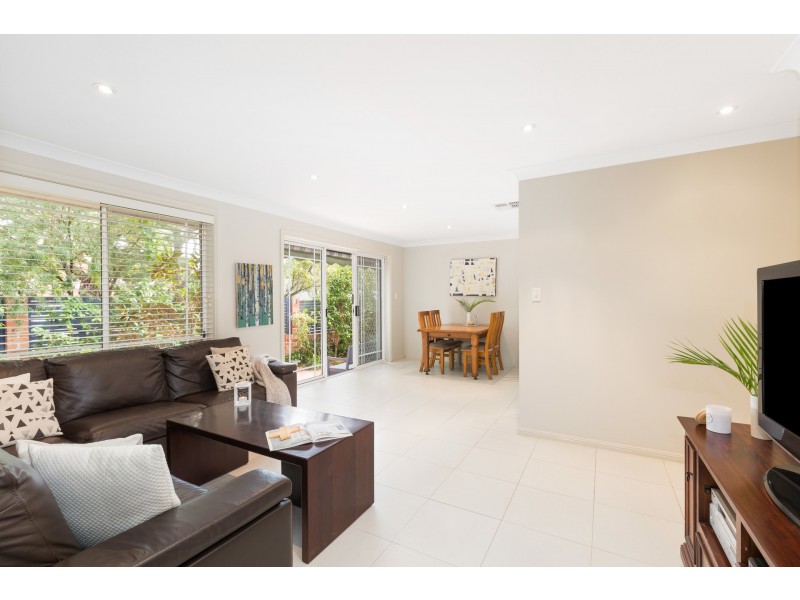 4/30 Yathong Road, Caringbah NSW 2229