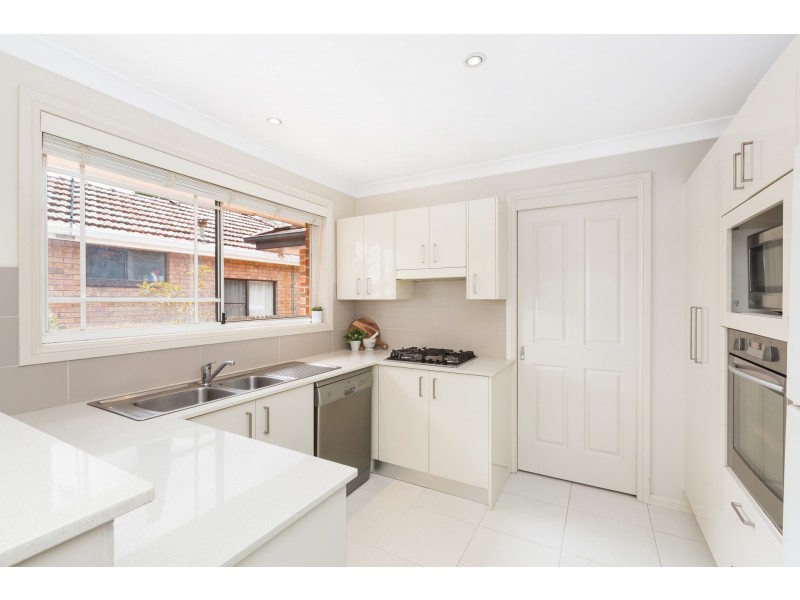 4/30 Yathong Road, Caringbah NSW 2229