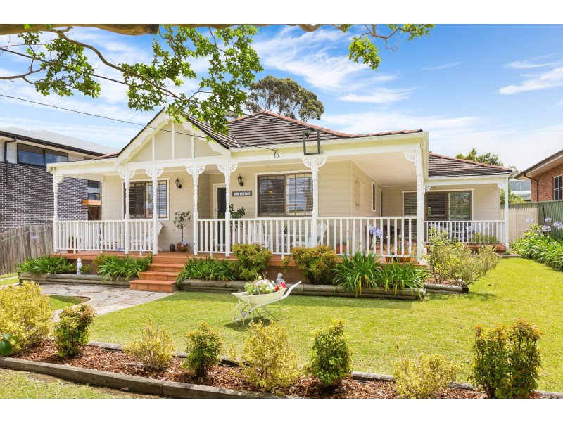 5 Pines Parade, Gymea NSW 2227