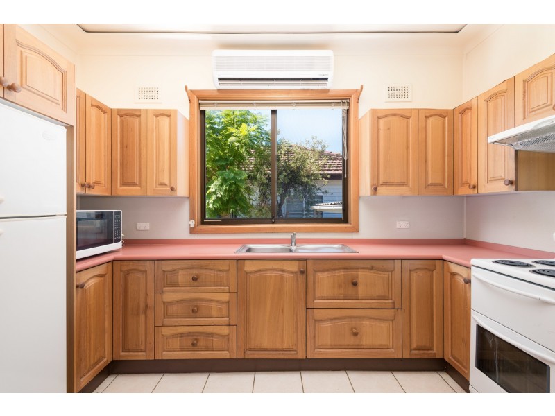 279 Gymea Bay Road, Gymea Bay NSW 2227