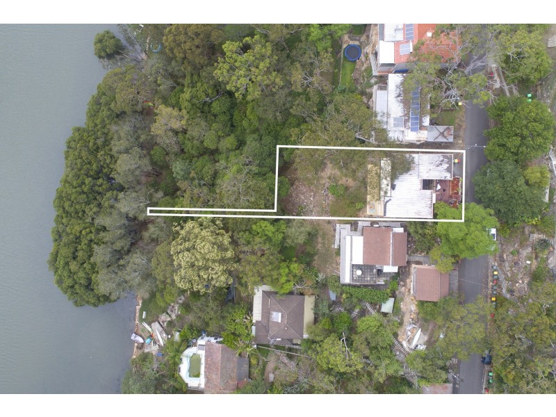 29 Central Avenue, Como NSW 2226