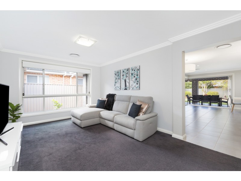 6 Milner Avenue, Kirrawee NSW 2232